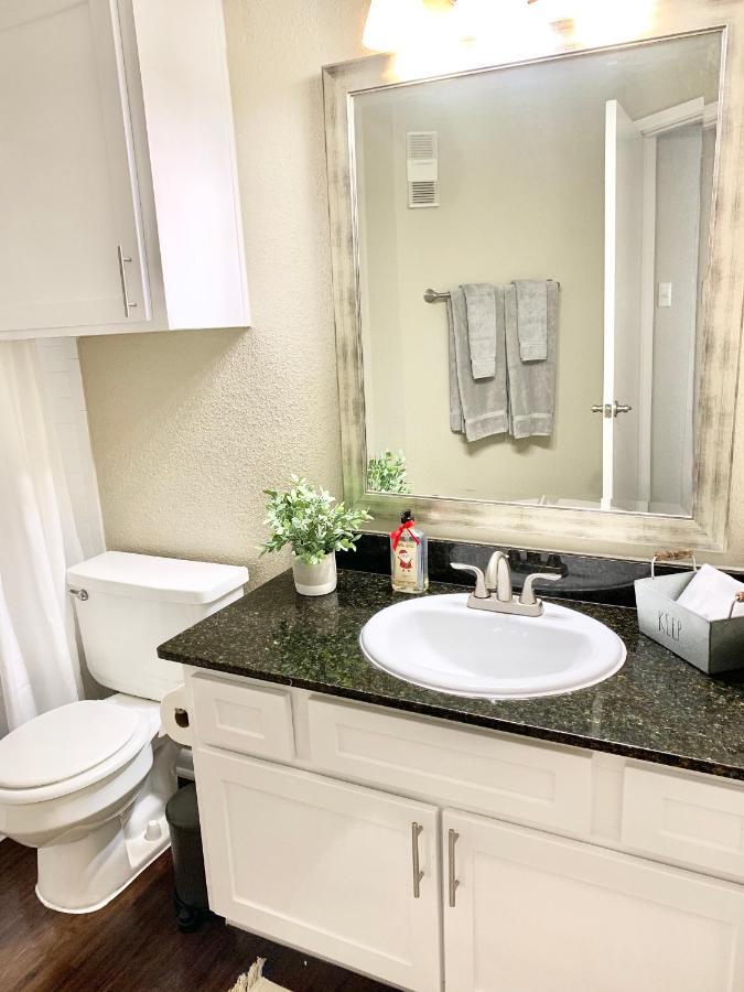 Spacious 2Br&2Ba Med Center Apt, Free Parking&Shuttle ฮูสตัน ภายนอก รูปภาพ